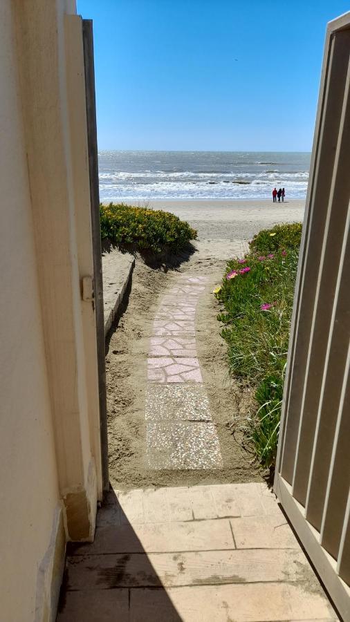 Casa Roberto Beach Torvaianica Dış mekan fotoğraf